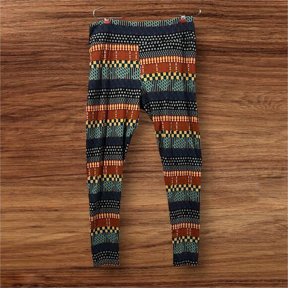 LuLaRoe Bundle! 5 Pair Tall & Curvy Leggings. Colorful, fun fabrics - Picture 7 of 11